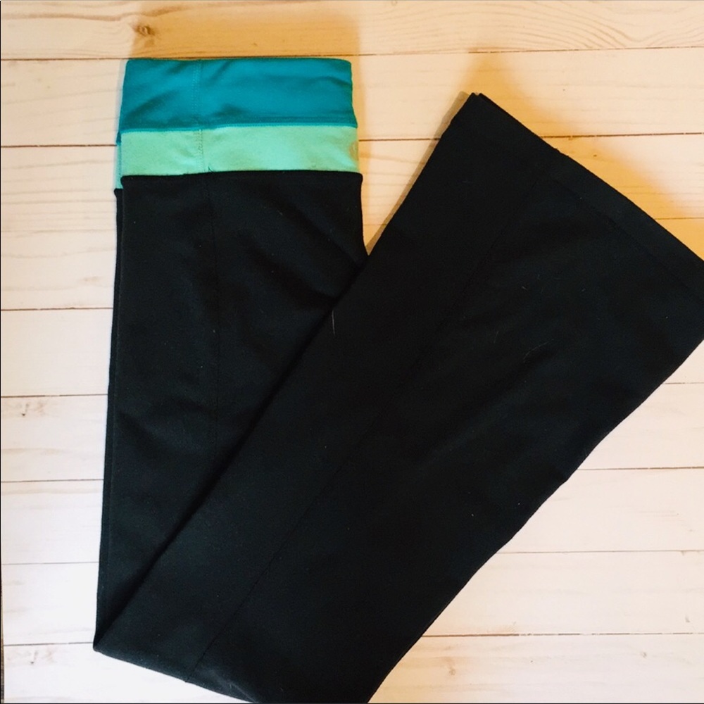 Lululemon leggings - Picture 3 of 8